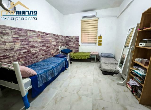 חדר שינה – דירת 3 חדרים ברחוב אלנבי, קריית אליעזר, חיפה